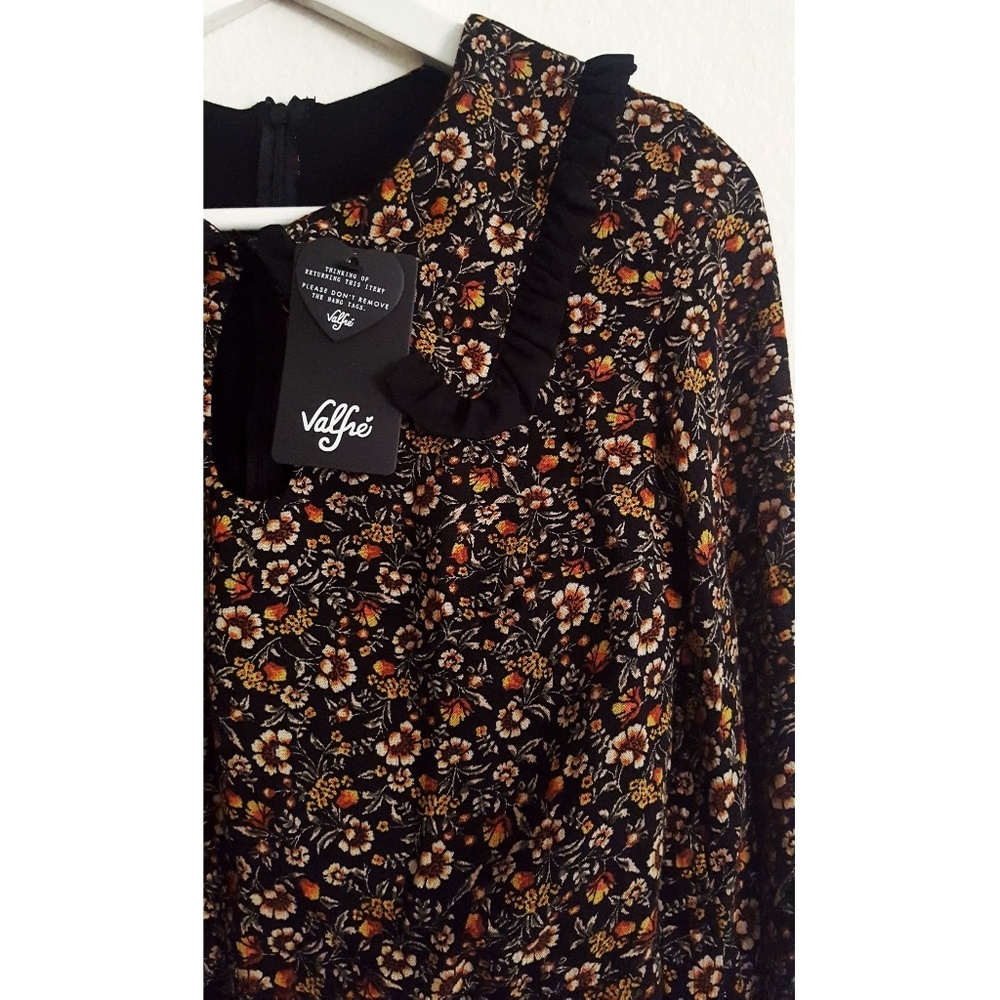 SOLD - Valfre Shilloh Floral Dress Size Medium - Picture 4 of 8